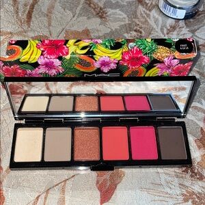 MAC NIB Juicy Fruit A La La Eyeshadow Palette